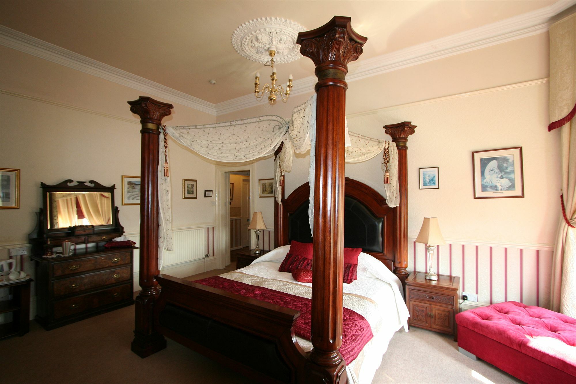 Cranleigh Hotel Bath Exterior foto